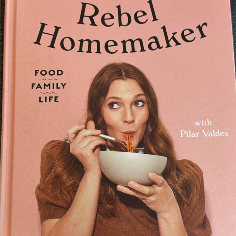 Rebel Homemaker Cookbook - Pink Edition